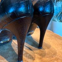 Scarpe GUESS con  tacco