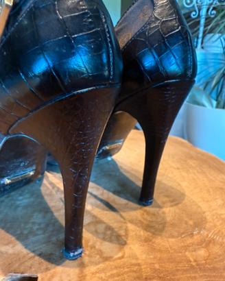 Scarpe GUESS con  tacco