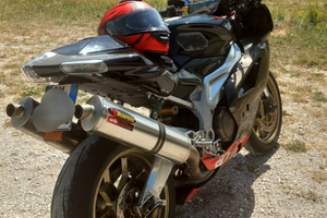 Rsv 1000 r