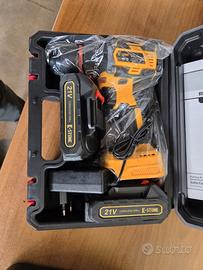 Trapano avvitatore 21V