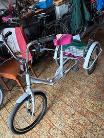Bicicletta tre ruote