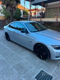 BMW Serie 3 Coupé (E92) 320d - 2008