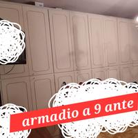Armadio a 9 ante