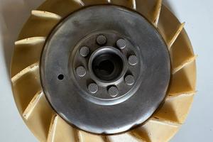 Volano vespa 50 HP cono 20 alette in plastica