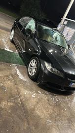 Auto per