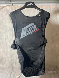 Leatt pettorina L/XL NUOVA 5018200101 nera