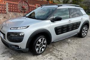 Citroen C4 Cactus PureTech 82 S&S ETG Shine (Motor