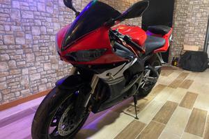 Yamaha YZF R6 - 2005