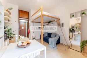 Monolocale con terrazzino in Via Melzo 13