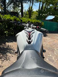 Yamaha Fz1