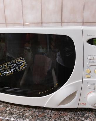 Forno Microonde De'Longhi MW535 "Perfecto".