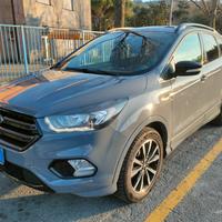 Kuga ST-Line Stealth 2019 – 54.000 km