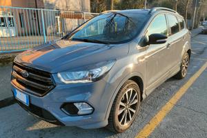 Kuga ST-Line Stealth 2019 – 54.000 km