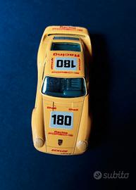 Modellino Porsche 959 gialla