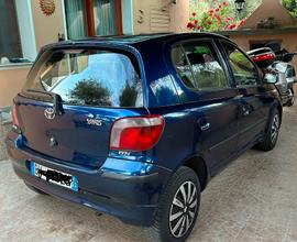 Toyota Yaris uni proprietario