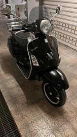 Piaggio vespa gts 300 super