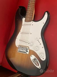 Fender squier stratocaster + amplificatore fender
