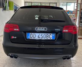 Audi A6 S6 Avant 5.2 V10 Motore Lamborghini