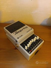 Boss GE-7 pedale effetto equalizzatore Roland
