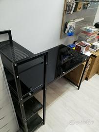 Scrivania in vetro / metallo nero