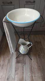 Lavabo da camera- vintage in ferro battuto a 81cm.