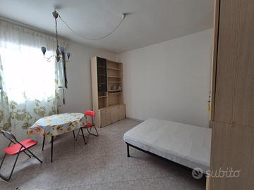 Monovano arredato uso transitorio