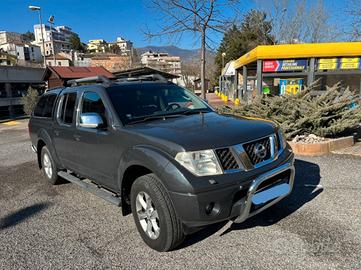 Navara d.cab 2.5 dci Platinum 174cv