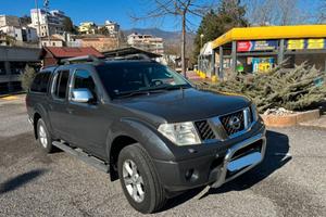 Navara d.cab 2.5 dci Platinum 174cv