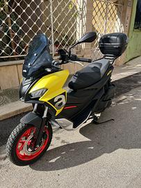 Aprilia sr 200 gt