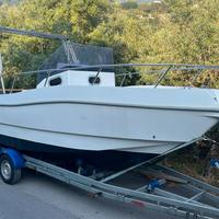 Ferretti Walkarround 7 metri 200hp
