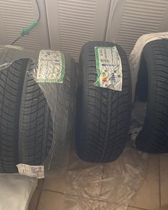 Pneumatici Nexen 185/55 R15 82H 4 stagioni