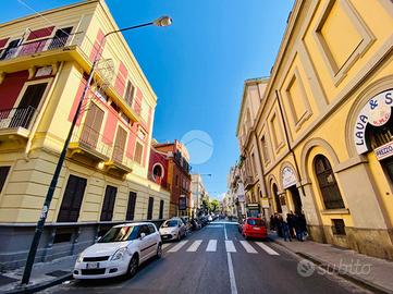 3 LOCALI A NAPOLI