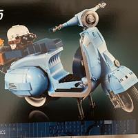 Lego Vespa 125 10298
