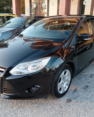 Ford Focus 1.6 120 CV GPL VALIDO FINO AL 2033