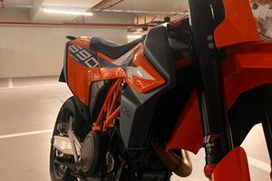 Ktm 690 smc