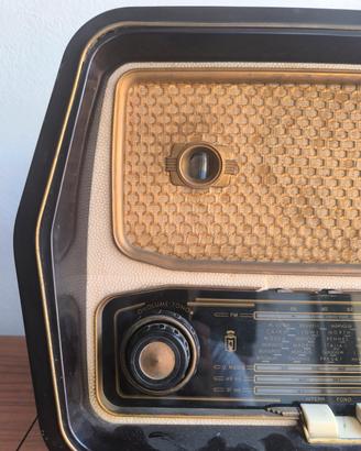 radio valvole occhio magico 