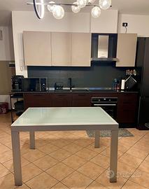 Estensibile tavolo sala/cucina