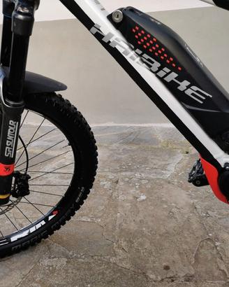 Bicicletta MTB con pedalata assistita HIBIKE