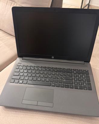 HP 15,6, 256 GB COME NUOVO/ zona Rende, CS