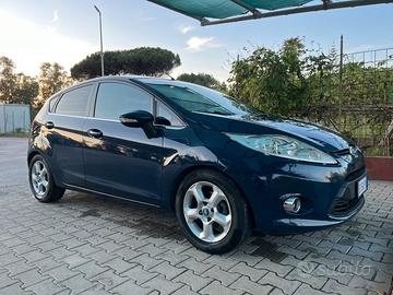 Ford fiesta 2010