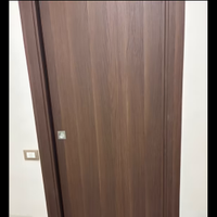 2 porte scorrevoli e una battente