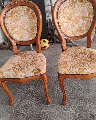 Set Vintage: 2 Sedie + 1 Poltroncina in Legno