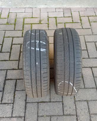 2 pneumatici Hankook 