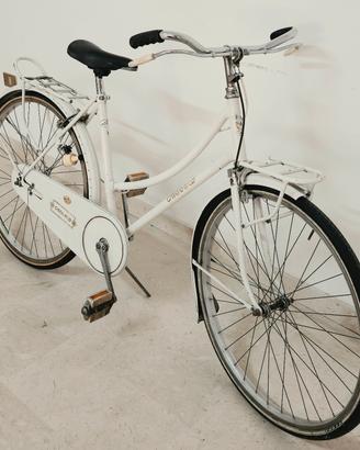OLANDESINA  MARCA CARRARO MISURA 26