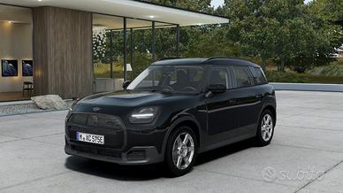 MINI Mini E Essential Countryman - Pack XS