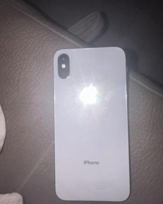 iPhone X argento