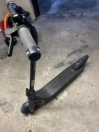 Monopattino Elettrico Ninobot E2 PRO