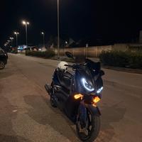 Xmax 125