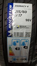 Pneumatici nuovi Michelin 215/60R17 96V Primacy4