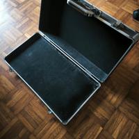 Custodia pedali Stagg 